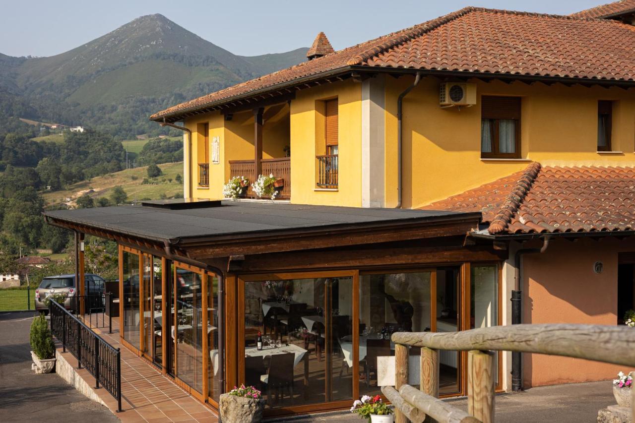 Hotel & Spa Villa De Mestas Mestas De Con Exterior photo